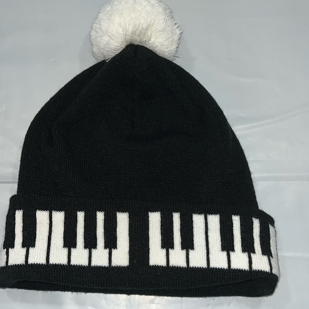 vintage PIANO keys HAT keyboard black white beanie knit WINTER CAP TAIWAN MADE